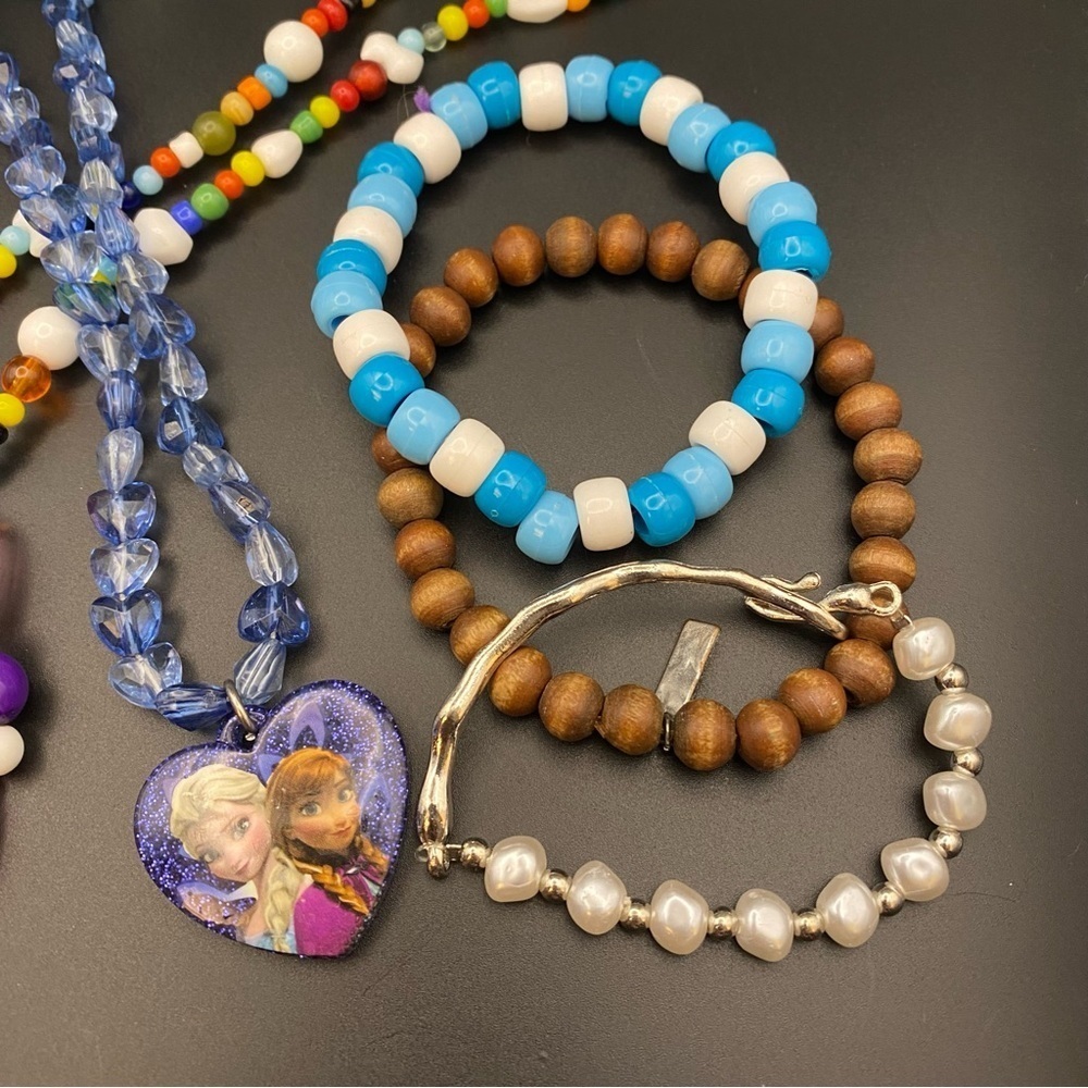Colorful Little Girl Beaded Jewelry Set - Picture 5 of 10